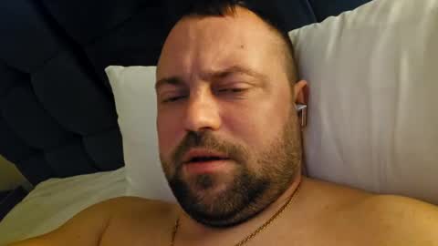 Snapshot of alpachino7777 chatting on February 11, 9:25 pm alpachino7777 online show from February 11, 9:25 pm