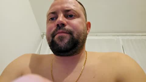 Snapshot of alpachino7777 chatting on February 15, 10:52 pm alpachino7777 online show from February 15, 10:52 pm