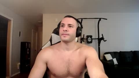 Snapshot of alpha_dominus_king chatting on October 8, 4:37 pm OF online show from October 8, 4:37 pm