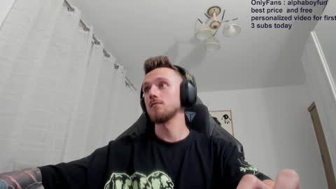 Snapshot of alphaboyfun chatting on October 8, 4:15 pm Andi online show from October 8, 4:15 pm