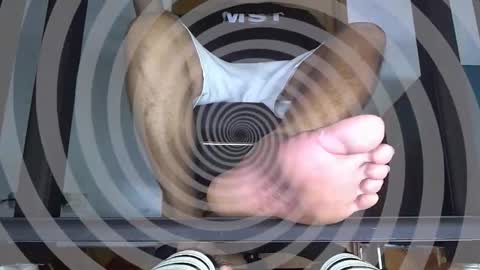 Snapshot of alphacashmaster8 chatting on December 15, 3:27 pm MASTER FINDOM DRAIN... online show from December 15, 3:27 pm