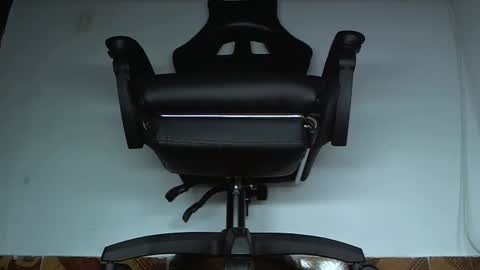 Snapshot of alphacashmaster8 chatting on March 27, 8:26 am MASTER FINDOM DRAIN... online show from March 27, 8:26 am