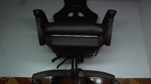 Snapshot of alphacashmaster8 chatting on April 10, 1:55 am MASTER FINDOM DRAIN... online show from April 10, 1:55 am