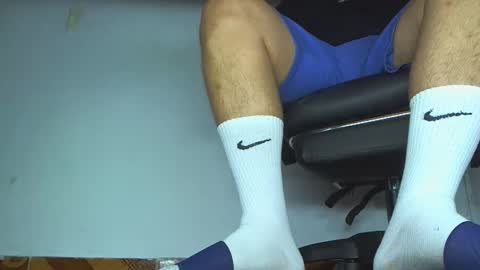 Snapshot of alphacashmaster8 chatting on April 15, 8:31 pm MASTER FINDOM DRAIN... online show from April 15, 8:31 pm