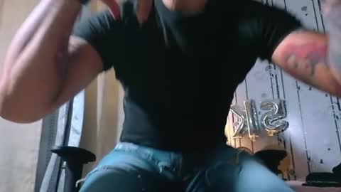 alphadrip online show from November 4, 12:15 pm