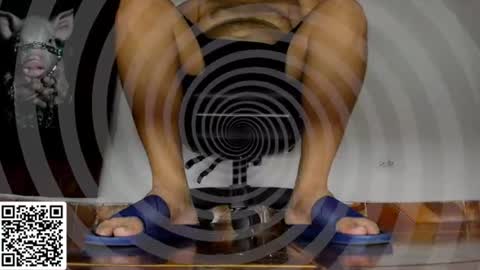 Snapshot of alphafindom982 chatting on July 21, 8:00 pm MASTER FINDOM DRAIN... online show from July 21, 8:00 pm