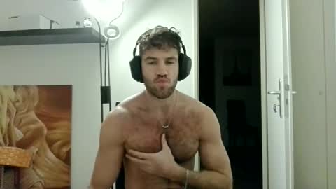 alphah_hunk online show from November 20, 10:09 pm