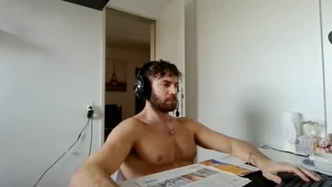 alphah_hunk online show from January 14, 12:11 pm