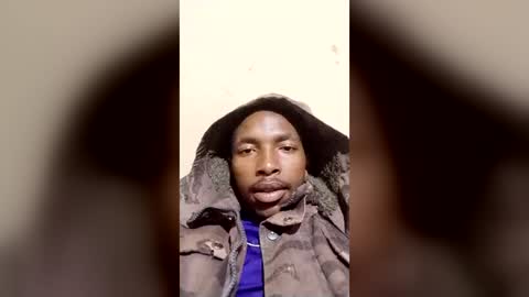 alphamale937904 online show from July 5, 11:01 pm