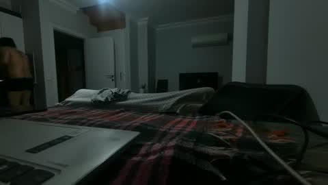 Snapshot of alphandre chatting on April 13, 6:24 pm AlphAndre online show from April 13, 6:24 pm