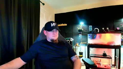 Snapshot of alphanuts101 chatting on September 12, 7:25 pm Ryno online show from September 12, 7:25 pm
