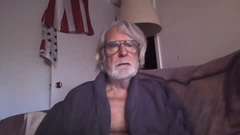 AlphaUniform online show from February 7, 1:01 pm