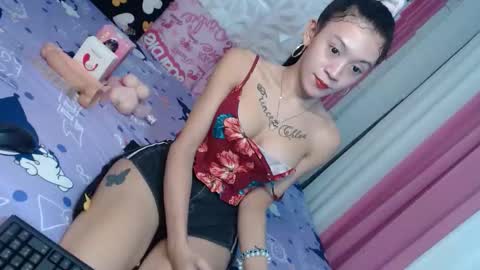 Chloe- DONT FORGET TO FOLLOW MElets getting to know each other and make some love and fun online show from September 13, 9:31 am