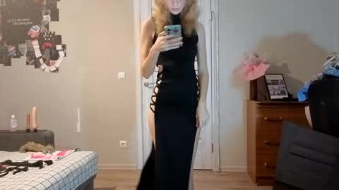 Snapshot of altheadoyel chatting on November 19, 3:23 pm May online show from November 19, 3:23 pm