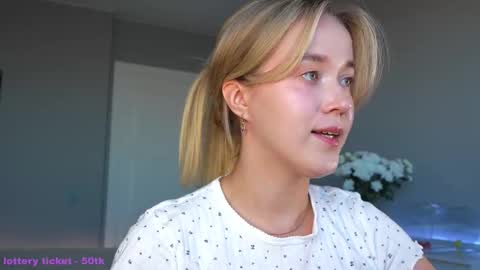 Amelia NEXT STREAM  online show from October 8, 1:53 pm