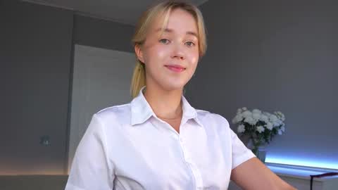 Amelia NEXT STREAM  online show from October 10, 1:54 pm