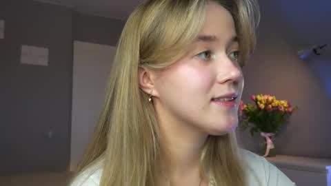 Amelia NEXT STREAM  online show from December 5, 1:42 pm