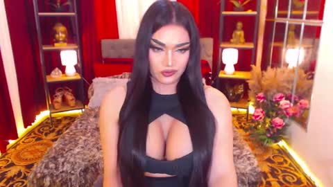 Alura Jhenson online show from January 12, 1:37 pm
