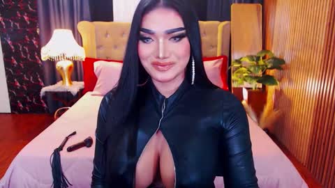 Alura Jhenson online show from February 7, 1:53 am