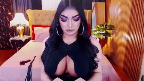 Alura Jhenson online show from February 22, 10:36 am