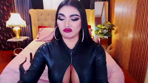 Alura Jhenson online show from April 14, 10:21 am