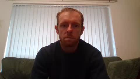 Snapshot of alvisbr chatting on December 16, 9:36 am alvisbr online show from December 16, 9:36 am