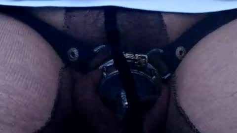 Snapshot of always_horny_789 chatting on October 16, 3:24 pm always_horny_789 online show from October 16, 3:24 pm