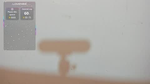 Aly online show from April 29, 11:58 am