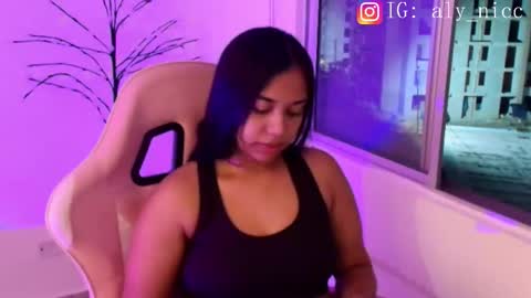 Snapshot of aly_nicc chatting on January 10, 2:46 am Aly online show from January 10, 2:46 am