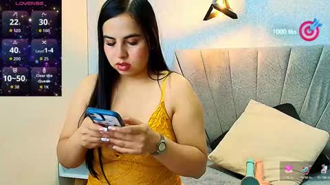   A L Y  online show from November 6, 11:44 am