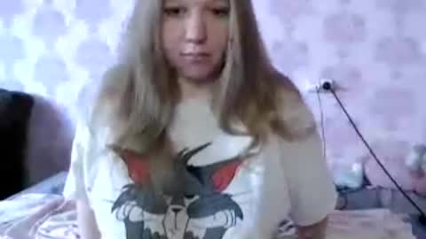 Snapshot of alya764770 chatting on June 17, 1:08 am alya764770 online show from June 17, 1:08 am