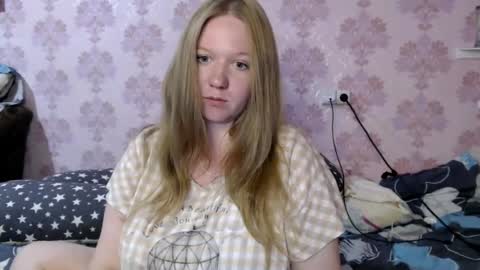 Snapshot of alya764770 chatting on July 18, 7:06 pm alya764770 online show from July 18, 7:06 pm