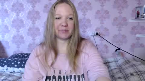 Snapshot of alya764770 chatting on July 29, 1:59 am alya764770 online show from July 29, 1:59 am