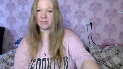 Snapshot of alya764770 chatting on July 30, 1:37 am alya764770 online show from July 30, 1:37 am