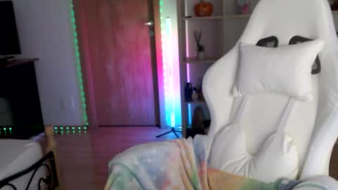 Missy online show from January 10, 8:38 am