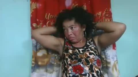 alypierette online show from November 8, 7:34 pm