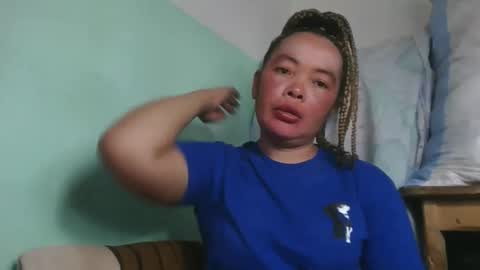 alypierette online show from February 8, 7:23 am