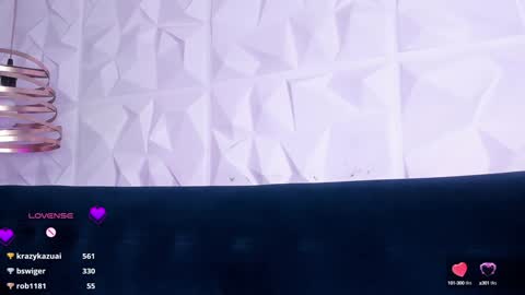 Snapshot of alys_molly chatting on January 27, 2:13 pm sopie online show from January 27, 2:13 pm