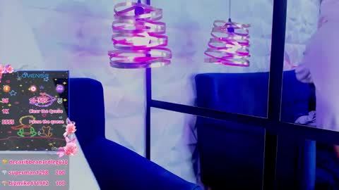 Snapshot of alys_molly chatting on February 13, 6:09 am sopie online show from February 13, 6:09 am