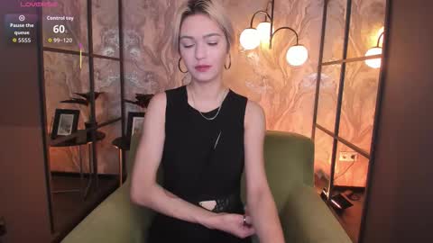 Alysia online show from November 5, 7:30 am