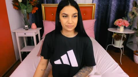 Snapshot of alyssaanne chatting on April 28, 4:28 am Alyssa online show from April 28, 4:28 am