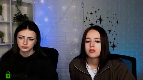 alyssamoan online show from November 20, 12:49 pm