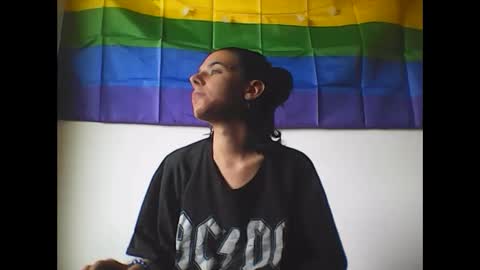 alysspace online show from September 18, 2:41 pm