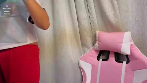 alyssy_nc online show from December 3, 2:41 am