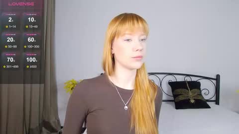 Alyx online show from November 15, 2:46 pm