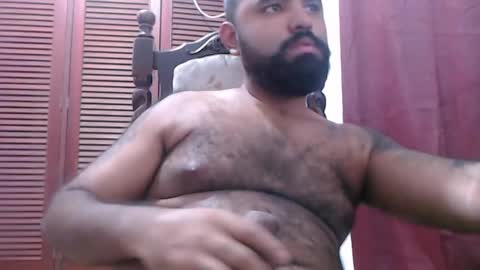 alz_black online show from October 5, 1:53 pm