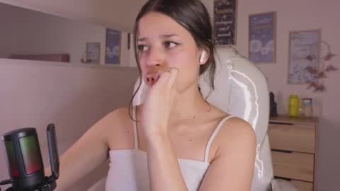 B I A N C A online show from October 21, 3:18 am