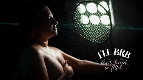 Amalia Im Back See you soon this January 7 at 10 pm Colombia time online show from October 19, 9:48 pm