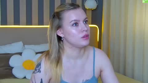 Snapshot of amaliabell chatting on June 30, 1:12 pm Amalia online show from June 30, 1:12 pm