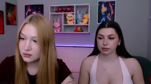 Snapshot of amalialowell chatting on March 1, 8:11 pm Amalia online show from March 1, 8:11 pm